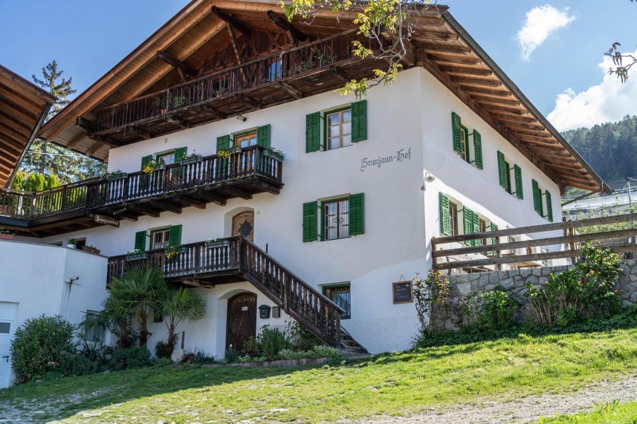 Ferienwohnung Brunjaunhof Шена Екстериор снимка